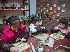 陶指艺手工陶艺店分享春节里的手工