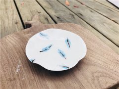 陶艺DIY手工店陶瓷作品蓝色的羽毛